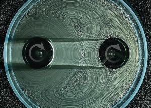 Revoluční mechanický převod bez ozubených kol spoléhá na kapalinu